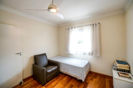 Casa à venda com 184m², 5 quartos e 3 vagasSuíte 02