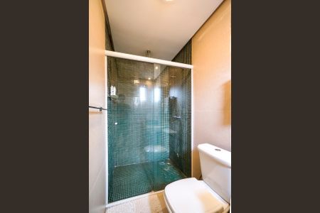 Casa à venda com 184m², 5 quartos e 3 vagasBanheiro da suíte 04