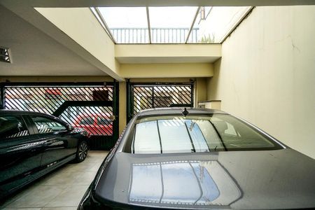 Casa à venda com 184m², 5 quartos e 3 vagasVista da sala de TV