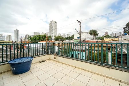 Casa à venda com 184m², 5 quartos e 3 vagasTerraço