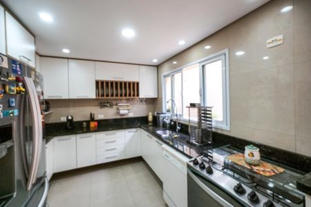 Casa à venda com 184m², 5 quartos e 3 vagasCozinha