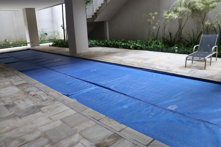 Apartamento à venda com 70m², 1 quarto e 1 vagaÁrea comum - Piscina