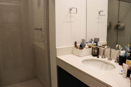 Apartamento à venda com 70m², 1 quarto e 1 vagaBanheiro da Suíte