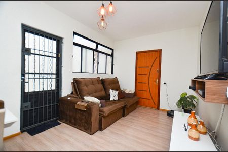 Apartamento à venda com 85m², 2 quartos e sem vagaSala