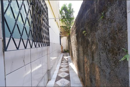 Apartamento à venda com 85m², 2 quartos e sem vagaÁrea comum