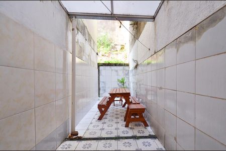 Apartamento à venda com 85m², 2 quartos e sem vagaÁrea comum