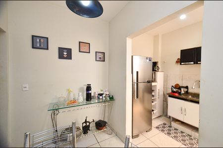 Apartamento à venda com 85m², 2 quartos e sem vagaCozinha 