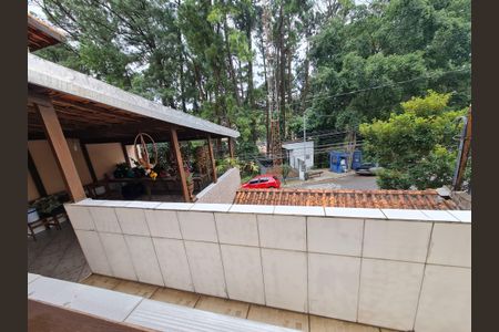 Casa à venda com 240m², 5 quartos e 5 vagas