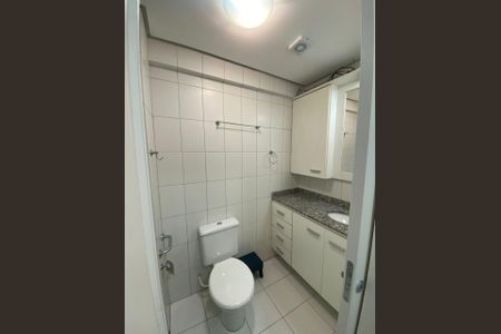 Apartamento à venda com 57m², 1 quarto e sem vagaBanheiro