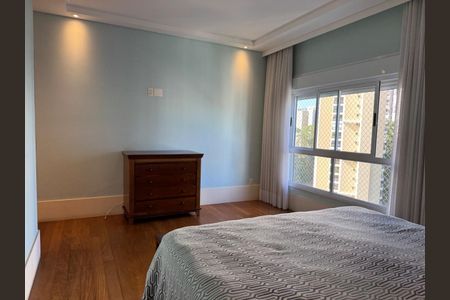 Apartamento à venda com 211m², 4 quartos e 3 vagasFoto 15