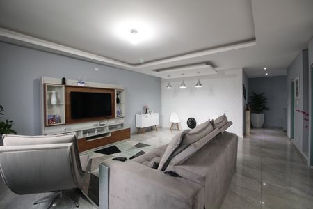 Casa de condomínio à venda com 350m², 4 quartos e 2 vagasSala