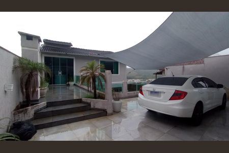 Casa de condomínio à venda com 350m², 4 quartos e 2 vagasGaragem