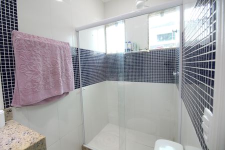 Casa de condomínio à venda com 350m², 4 quartos e 2 vagasQuarto 3 - Banheiro