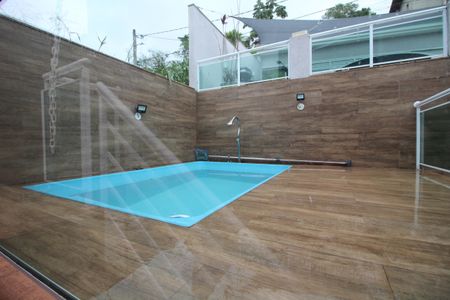 Casa de condomínio à venda com 350m², 4 quartos e 2 vagasPiscina