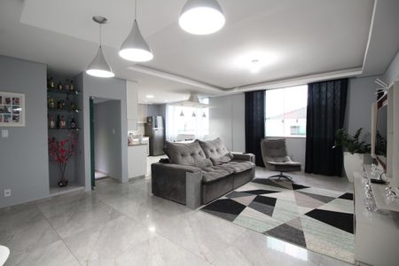 Casa de condomínio à venda com 350m², 4 quartos e 2 vagasSala