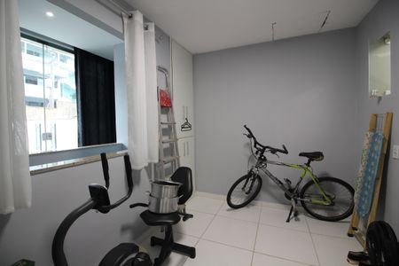 Casa de condomínio à venda com 350m², 4 quartos e 2 vagasQuarto de Serviço