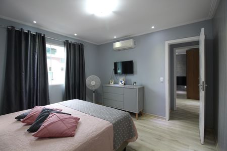 Casa de condomínio à venda com 350m², 4 quartos e 2 vagasQuarto 4 - Suíte