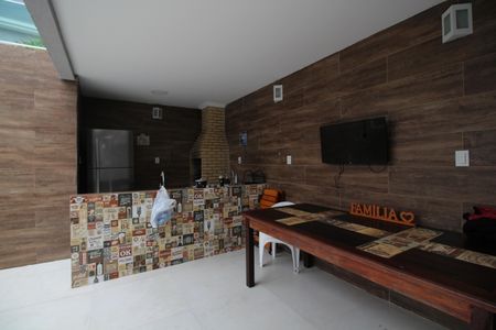 Casa de condomínio à venda com 350m², 4 quartos e 2 vagasChurrasqueira