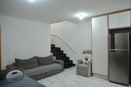 Apartamento à venda com 100m², 2 quartos e 1 vagaSala