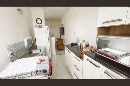 Apartamento à venda com 49m², 2 quartos e 1 vagaCozinha