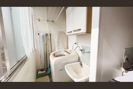 Apartamento à venda com 49m², 2 quartos e 1 vagaÁrea de Serviço