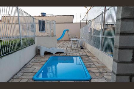 Apartamento à venda com 49m², 2 quartos e 1 vagaÁrea comum - Piscina