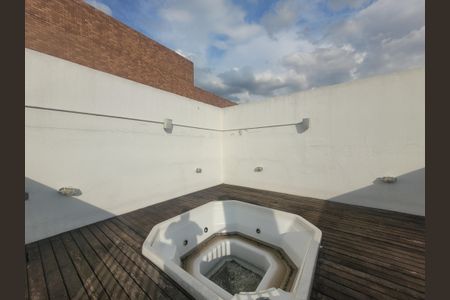 Apartamento à venda com 220m², 4 quartos e 3 vagas