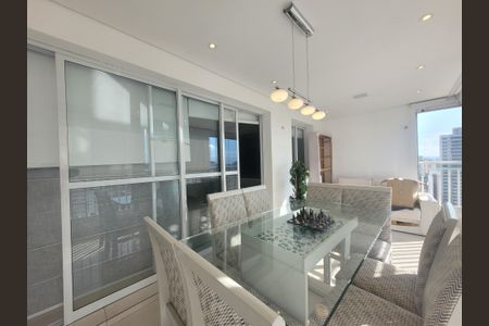 Apartamento à venda com 220m², 4 quartos e 3 vagas