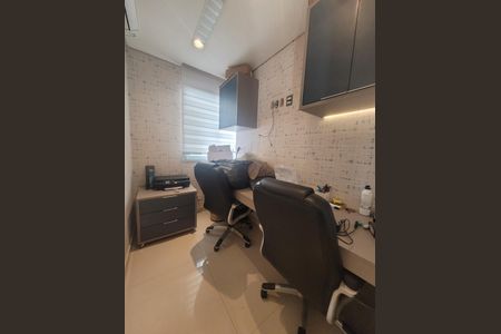 Apartamento à venda com 220m², 4 quartos e 3 vagas