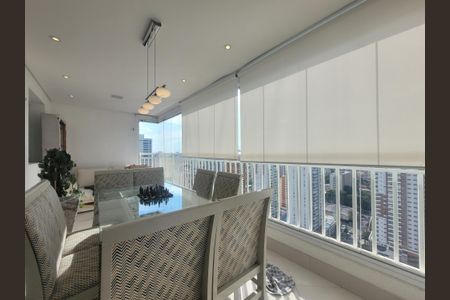 Apartamento à venda com 220m², 4 quartos e 3 vagas