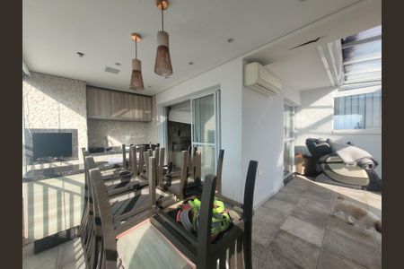 Apartamento à venda com 220m², 4 quartos e 3 vagas