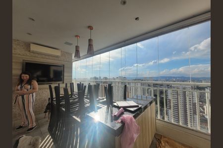 Apartamento à venda com 220m², 4 quartos e 3 vagas