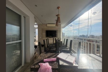 Apartamento à venda com 220m², 4 quartos e 3 vagas