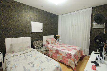 Apartamento à venda com 65m², 2 quartos e 1 vagaQuarto 2