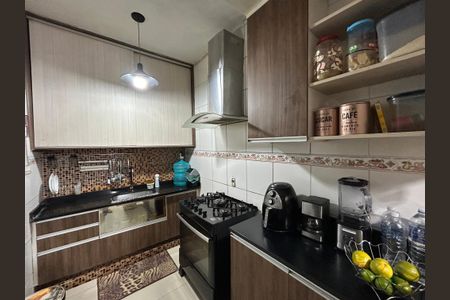 Apartamento à venda com 65m², 2 quartos e 1 vagaCozinha