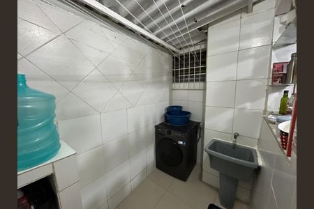 Apartamento à venda com 65m², 2 quartos e 1 vagaÁrea de Serviço