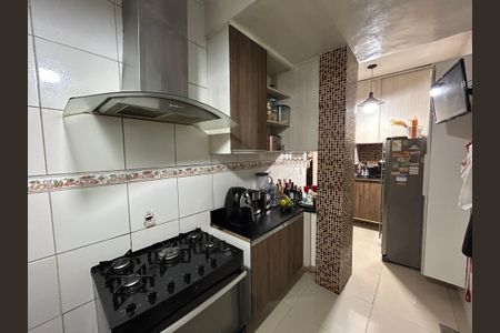Apartamento à venda com 65m², 2 quartos e 1 vagaCozinha