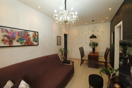 Apartamento à venda com 65m², 2 quartos e 1 vagaSala