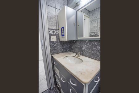 Apartamento para alugar com 66m², 3 quartos e 1 vagaBanheiro 