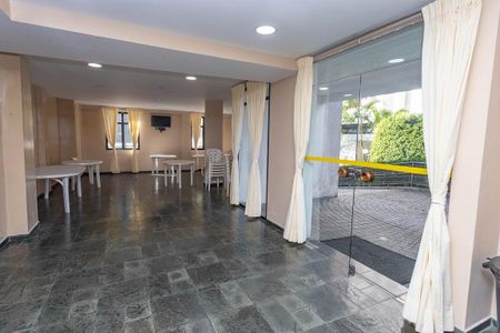 Apartamento para alugar com 66m², 3 quartos e 1 vagaÁrea comum - Salão de festas