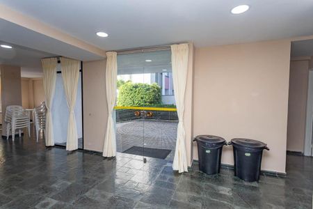 Apartamento para alugar com 66m², 3 quartos e 1 vagaÁrea comum - Salão de festas