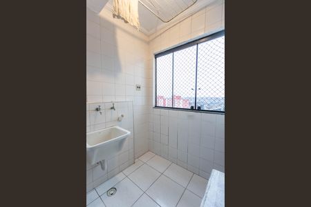 Apartamento para alugar com 66m², 3 quartos e 1 vagaÁrea de serviço 