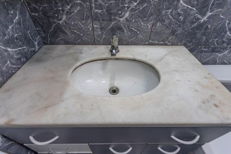 Apartamento para alugar com 66m², 3 quartos e 1 vagaBanheiro 