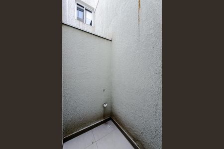 Casa para alugar com 33m², 1 quarto e sem vaga Casa para alugar com 33m², 1 quarto e sem vagaÁrea externa