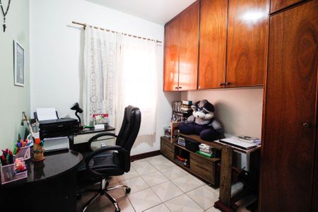 Casa à venda com 248m², 3 quartos e 2 vagasQuarto 2