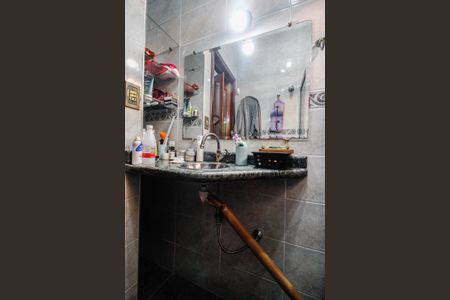 Casa à venda com 248m², 3 quartos e 2 vagasBanheiro 2