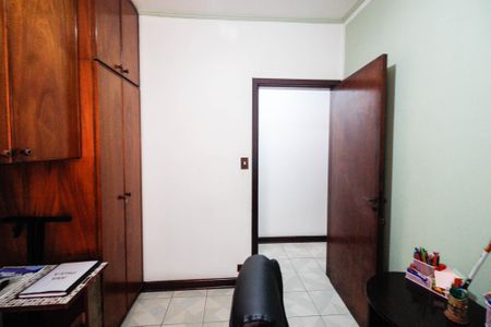 Casa à venda com 248m², 3 quartos e 2 vagasQuarto 2