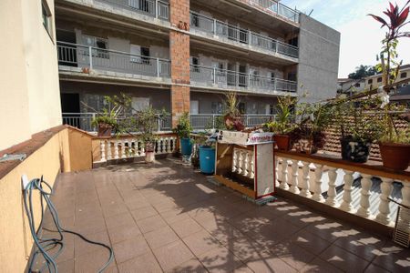 Casa à venda com 248m², 3 quartos e 2 vagasQuintal