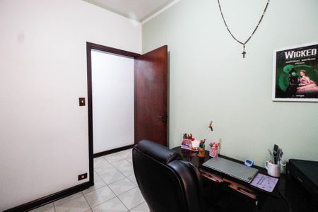 Casa à venda com 248m², 3 quartos e 2 vagasQuarto 2