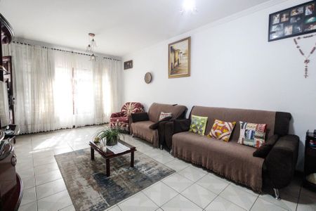 Casa à venda com 248m², 3 quartos e 2 vagasSala